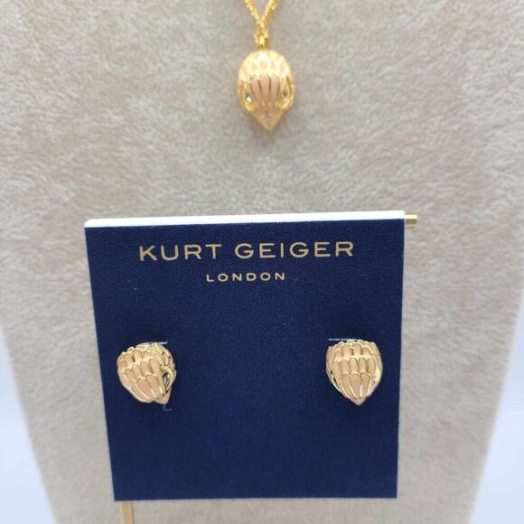 Kurt Geiger Pink Enamel Eagle Gold Tone Necklace & Earrings NWT!  NEW! - Picture 12 of 13